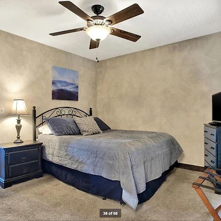 אלייז'ה Birds Eye Cabin - Sunset & Starry Retreat Pet Friendly W Private Hottub, Fire Pit And Game Room מראה חיצוני תמונה
