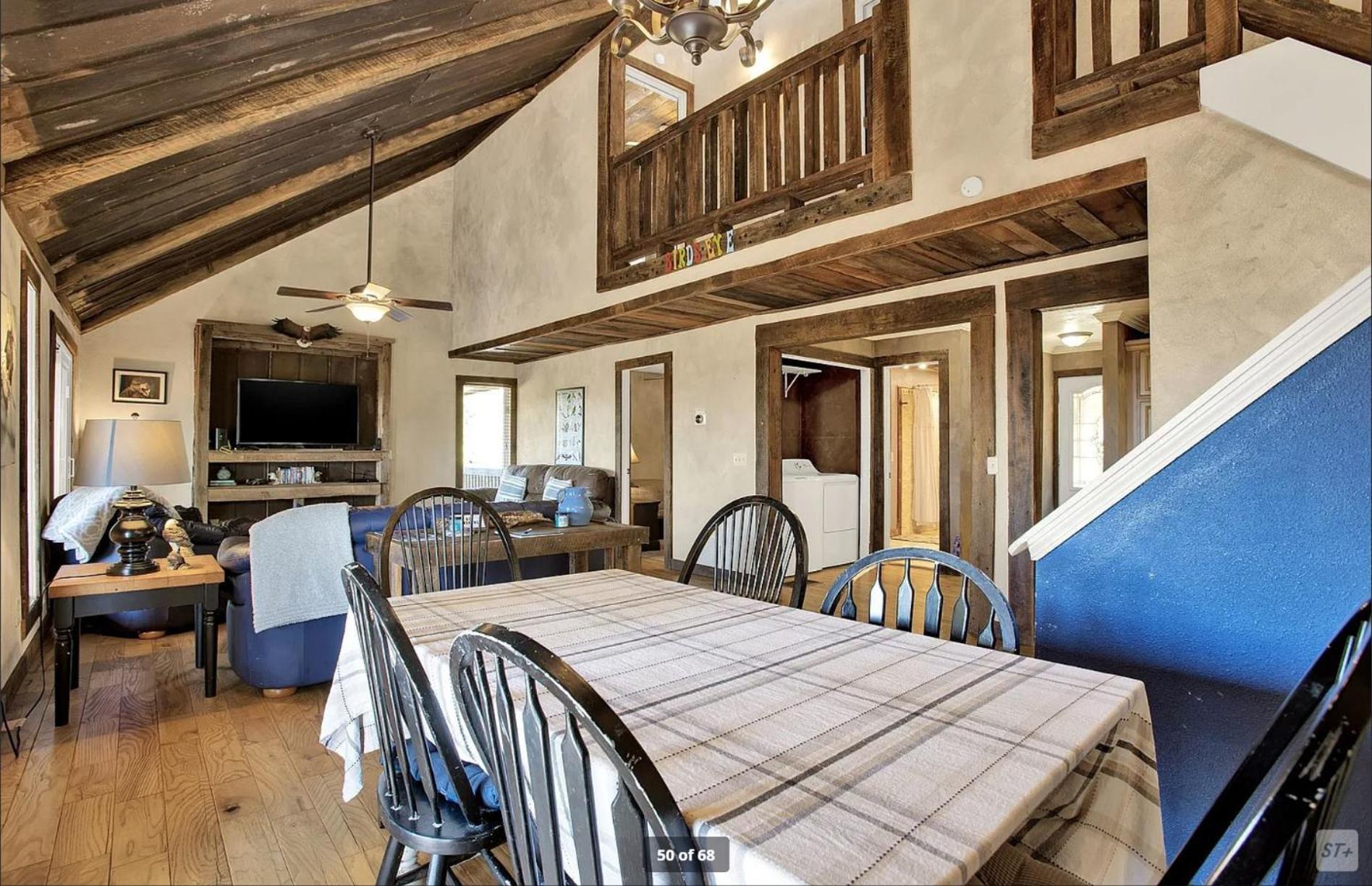אלייז'ה Birds Eye Cabin - Sunset & Starry Retreat Pet Friendly W Private Hottub, Fire Pit And Game Room מראה חיצוני תמונה