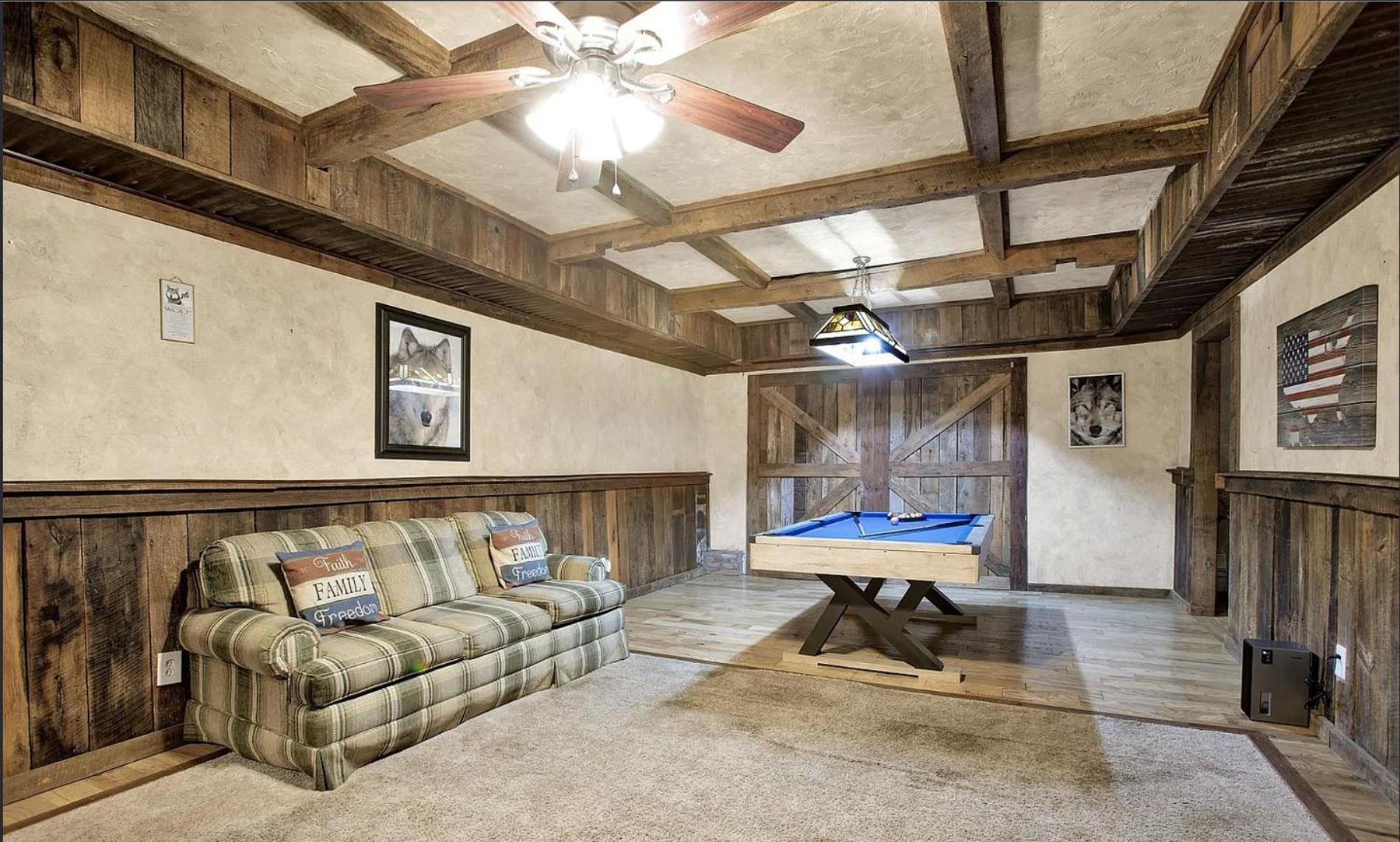 אלייז'ה Birds Eye Cabin - Sunset & Starry Retreat Pet Friendly W Private Hottub, Fire Pit And Game Room מראה חיצוני תמונה