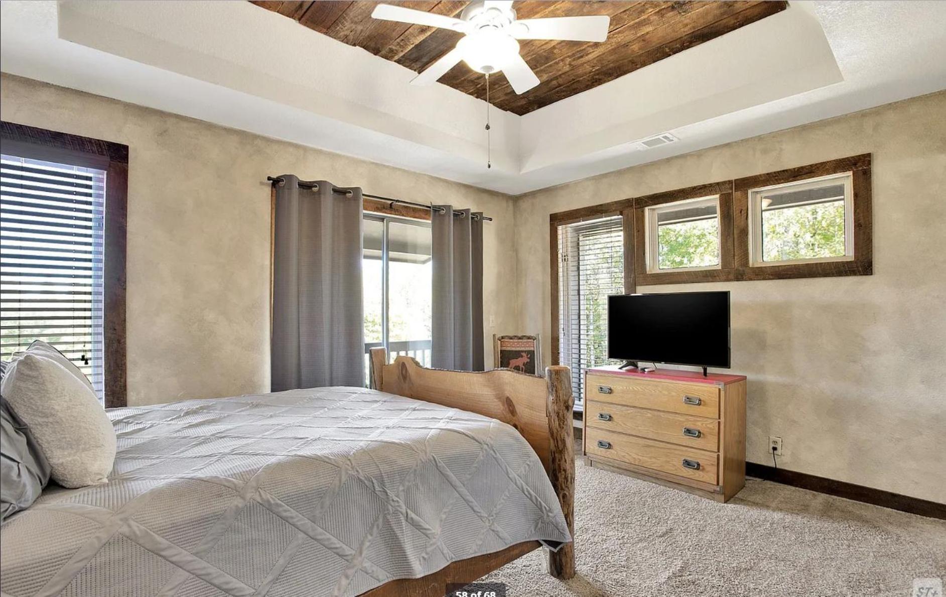 אלייז'ה Birds Eye Cabin - Sunset & Starry Retreat Pet Friendly W Private Hottub, Fire Pit And Game Room מראה חיצוני תמונה